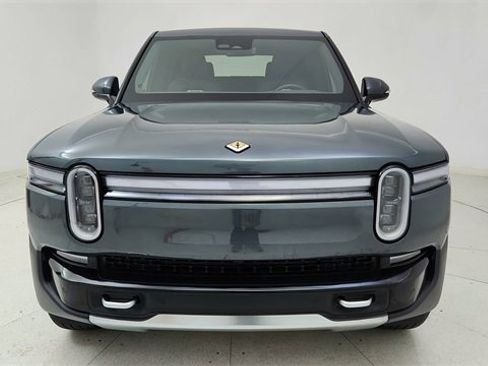 Used 2025 Rivian R1T Adventure image 2