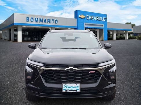 New 2026 Chevrolet Trax RS w/ Driver Confidence Package FWD image 5