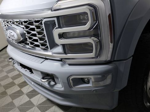 Used 2024 Ford F450 Limited w/ FX4 Off-Road Package image 45