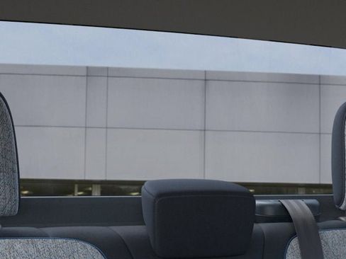 New 2025 Ford Maverick XLT w/ XLT Luxury Package FWD image 24