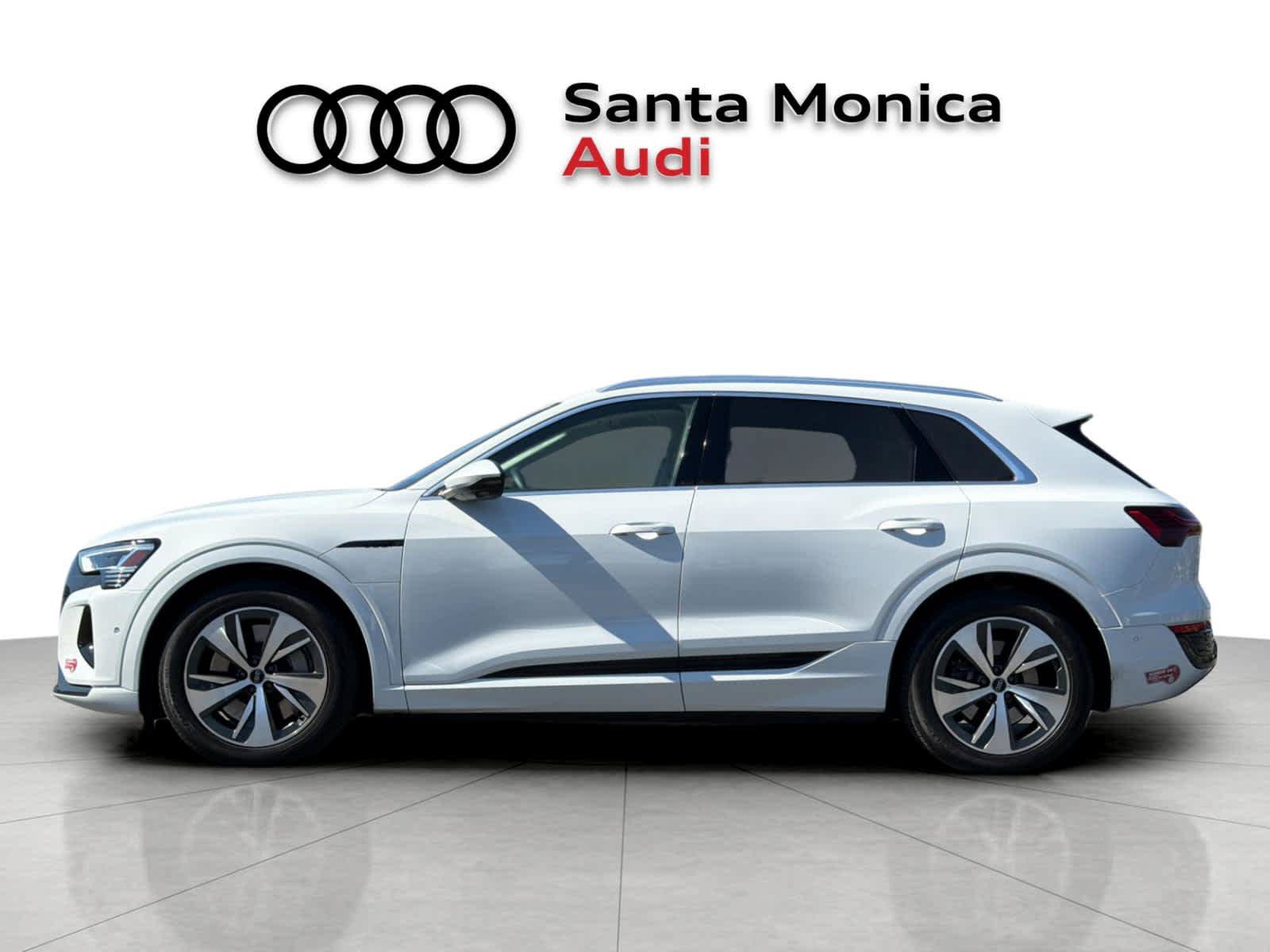 Used 2024 Audi Q8 e-tron Premium Plus w/ Premium Plus Package AWD/4WD image 5