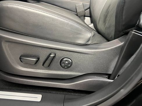 Used 2024 Nissan Ariya AWD image 20