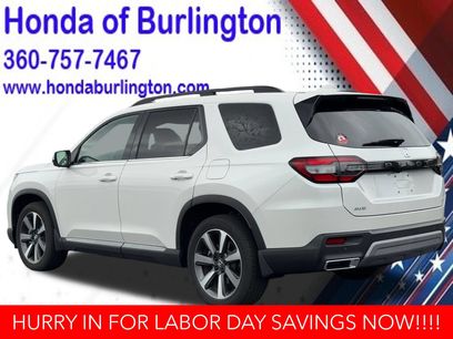 Used 2025 Honda Pilot Elite