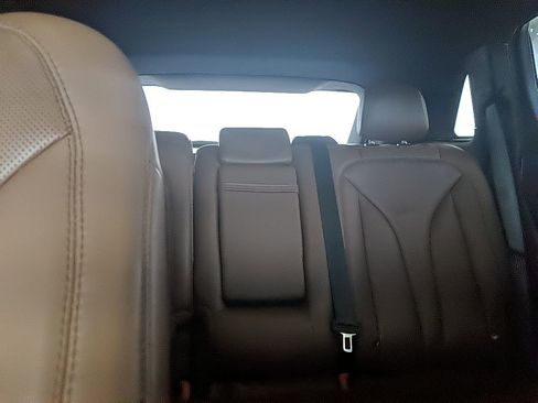 Used 2023 Lincoln Nautilus Reserve image 31