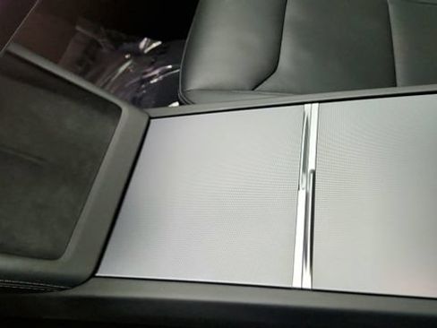 Used 2025 Tesla Model 3 Long Range RWD image 64