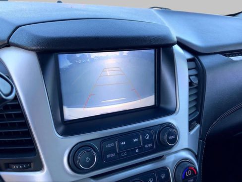 Used 2018 GMC Yukon SLT w/ Open Road Package RWD image 27