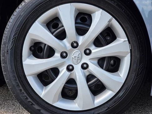 Used 2024 Toyota Corolla LE FWD image 18