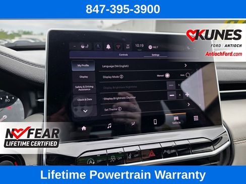 Used 2025 Jeep Compass Limited AWD/4WD image 46