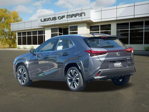 New 2026 Lexus UX 300h FWD image 3