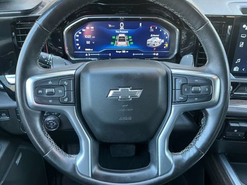 Used 2023 Chevrolet Silverado 1500 RST w/ Convenience Package II AWD/4WD image 12