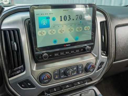 Used 2017 GMC Sierra 1500 SLE w/ SLE Value Package image 27