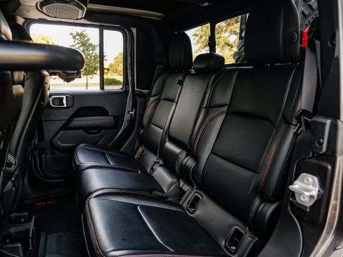 Used 2020 Jeep Gladiator Rubicon image 82