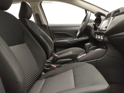 Used 2022 Nissan Versa S image 21