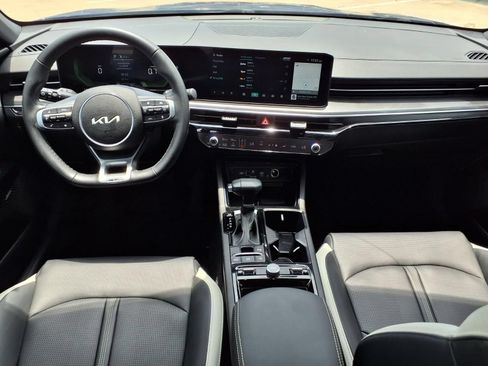 Used 2025 Kia K5 GT-Line w/ GT-Line Premium Package FWD image 3