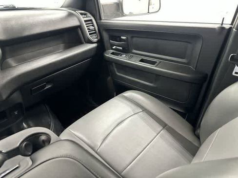 Used 2022 RAM 3500 Tradesman w/ Chrome Appearance Group AWD/4WD image 13