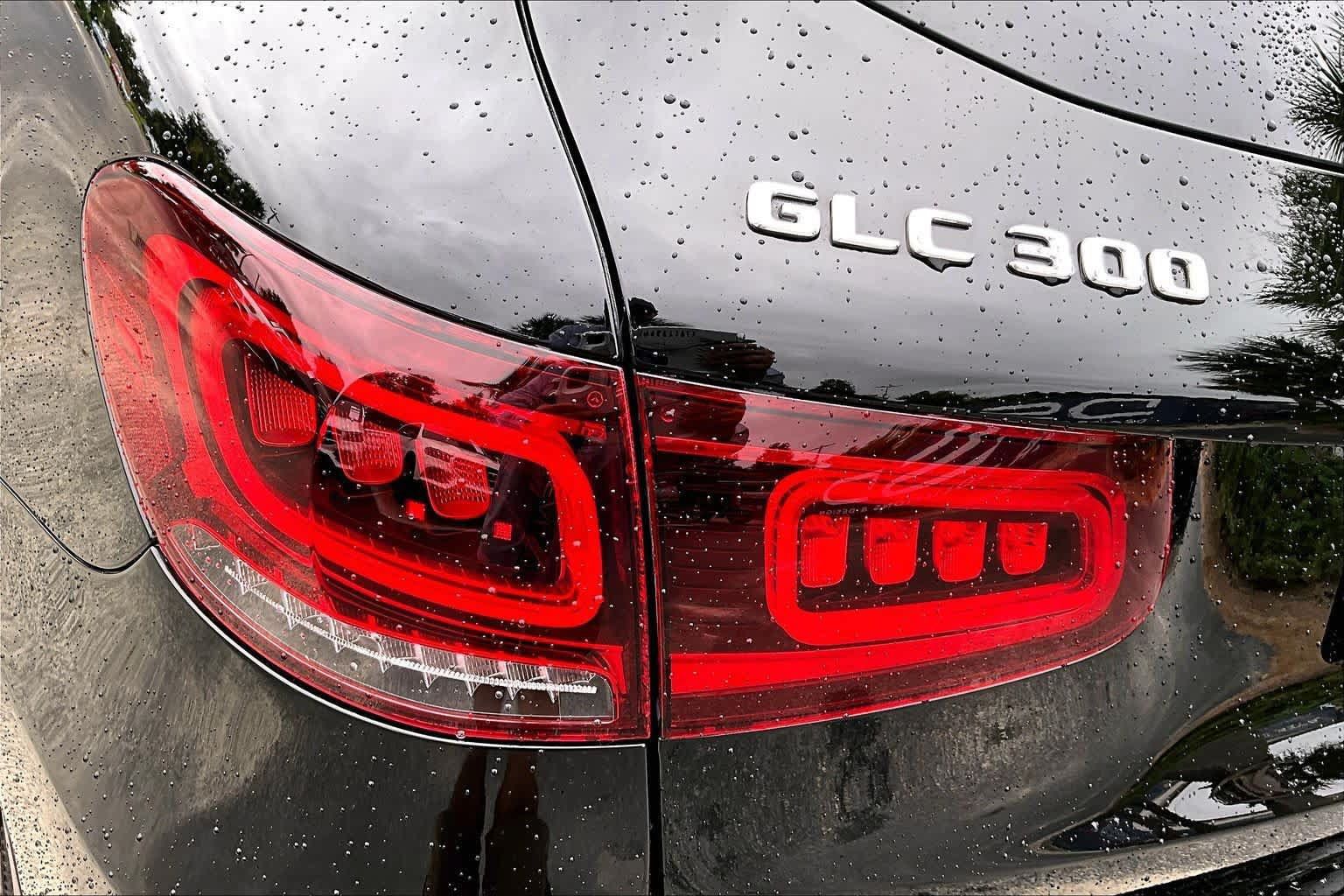 Used 2022 Mercedes-Benz GLC 300 image 36