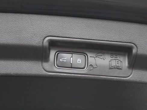 Used 2022 Ford Explorer ST w/ Equipment Group 401A image 6