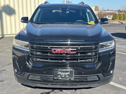 Used 2022 GMC Acadia SLE w/ Elevation Edition image 2