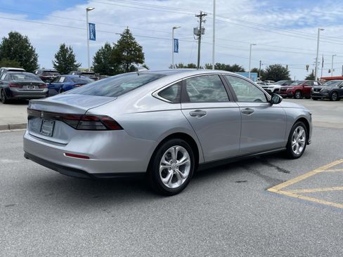 Used 2026 Honda Accord LX image 6