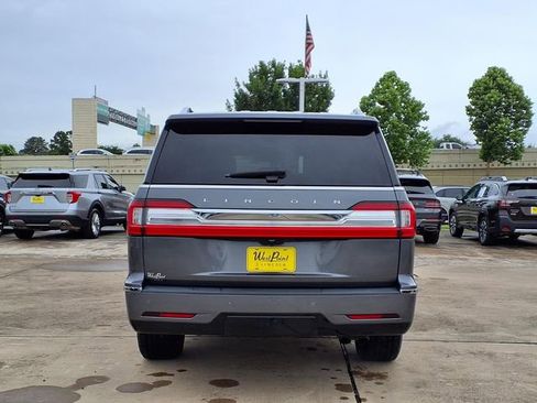 Used 2021 Lincoln Navigator L Reserve w/ Luxury Package AWD/4WD image 22