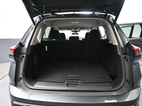 Used 2025 Nissan Rogue SV AWD/4WD image 22