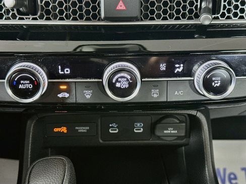 Used 2025 Honda Civic LX image 15