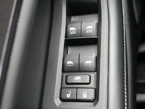 Used 2023 Jeep Grand Cherokee Altitude image 26