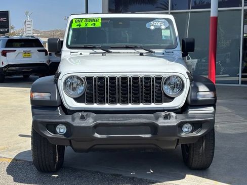 Used 2025 Jeep Wrangler Unlimited Sport AWD/4WD image 7