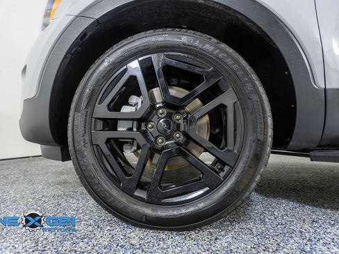 Used 2025 Kia Telluride SX X-Line AWD/4WD image 51