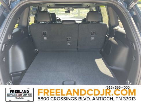 New 2026 Jeep Grand Cherokee Limited w/ Limited Altitude Package AWD/4WD image 12