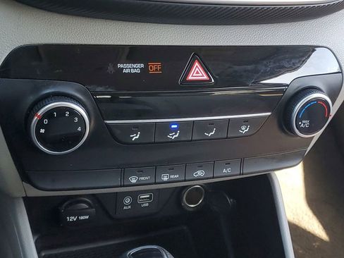 Used 2020 Hyundai Tucson SE image 23