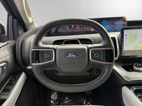 New 2027 Ford Expedition Max Platinum w/ Driver's Package RWD image 12