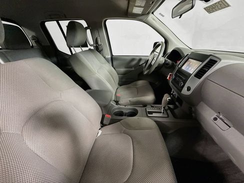 Used 2019 Nissan Frontier SV AWD/4WD image 24