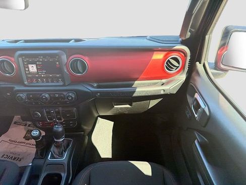 Used 2021 Jeep Wrangler Unlimited Rubicon AWD/4WD image 18