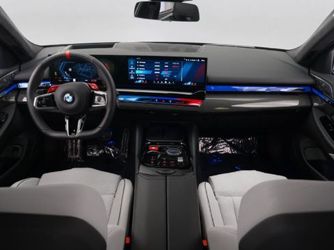 Used 2026 BMW M5 Touring w/ M Driver's Package AWD/4WD image 24