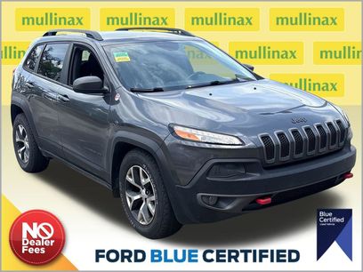 Used 2017 Jeep Cherokee Trailhawk w/ Comfort/Convenience Group