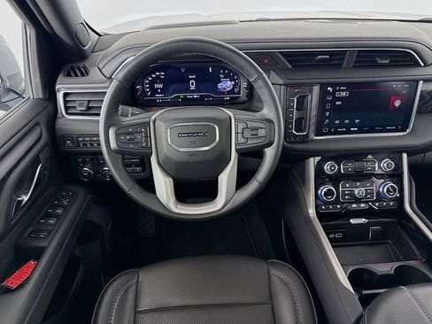Used 2023 GMC Yukon XL Denali w/ Max Trailering Package AWD/4WD image 27