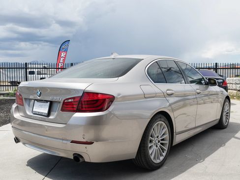 Used 2012 BMW 535i xDrive Sedan AWD/4WD image 7