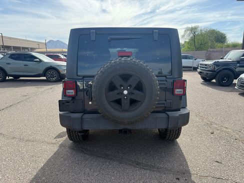 Used 2017 Jeep Wrangler Unlimited Sport w/ Quick Order Package 24S AWD/4WD image 6