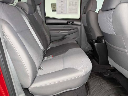 Used 2012 Toyota Tacoma 4x4 Double Cab image 37