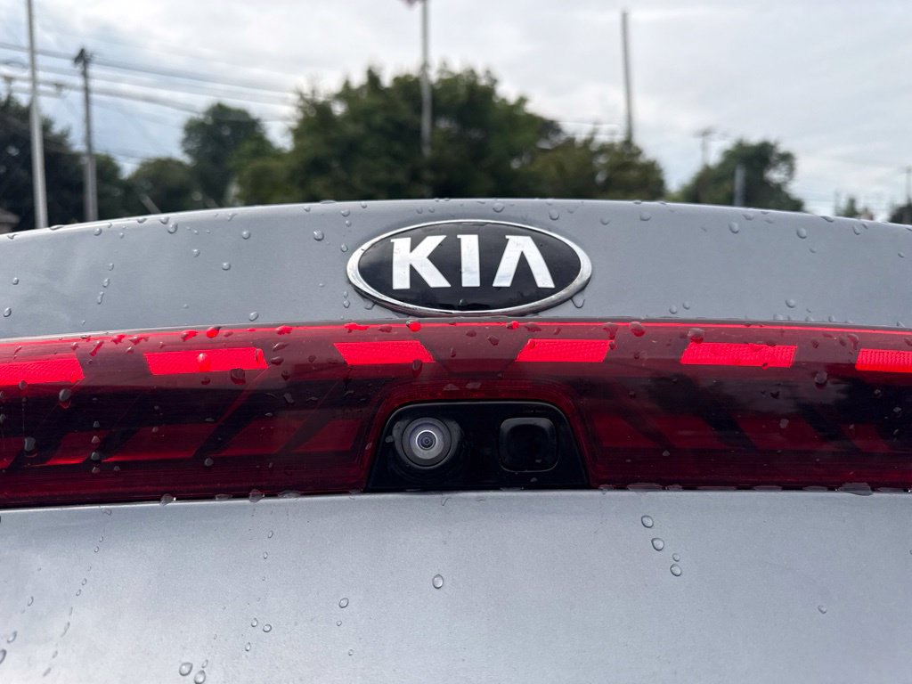 Certified 2021 Kia K5 LXS FWD image 16