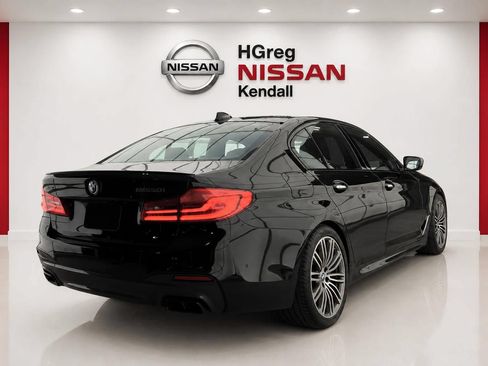 Used 2018 BMW M550i xDrive AWD/4WD image 3