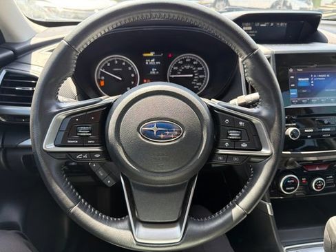Used 2020 Subaru Forester Premium AWD/4WD image 13