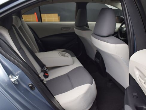 Used 2024 Toyota Corolla LE image 11
