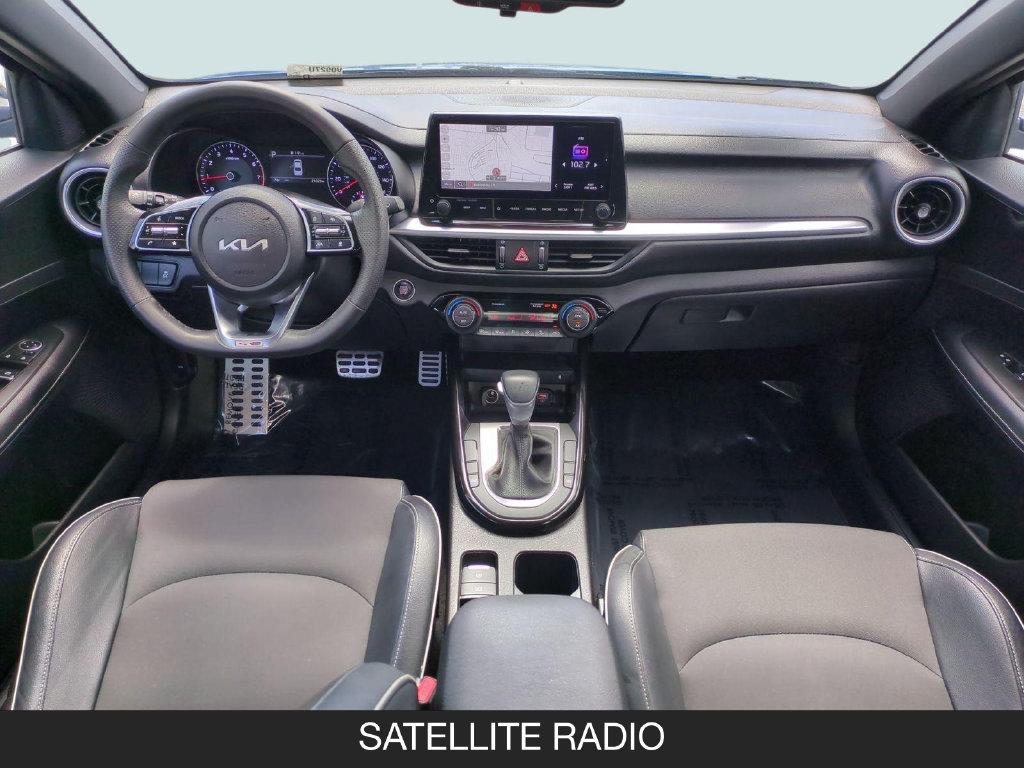 Used 2023 Kia Forte GT-Line w/ GT-Line Premium Package FWD image 13