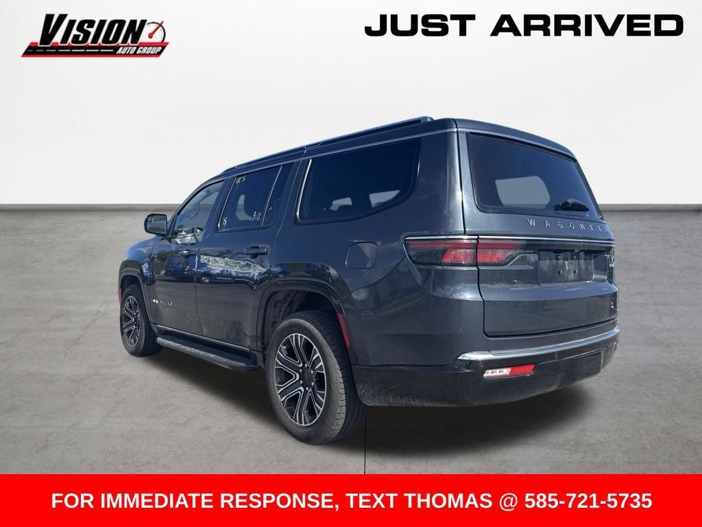 Used 2024 Jeep Wagoneer Series II w/ Flexible Seating Group AWD/4WD image 9
