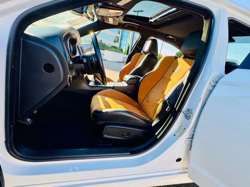 Used 2021 Dodge Charger Scat Pack w/ Dynamics Package image 29