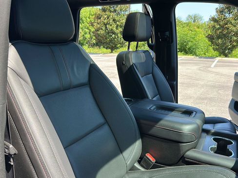 Used 2022 Chevrolet Tahoe RST w/ Luxury Package AWD/4WD image 37