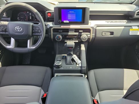 New 2026 Toyota Tacoma TRD Off-Road AWD/4WD image 9