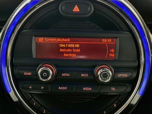 Used 2015 MINI Cooper S FWD image 9